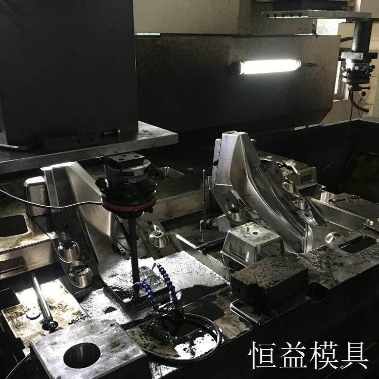风机罩PP塑胶模具PPS模具PA66塑件PMMA外壳注塑模具HDPE塑胶制品