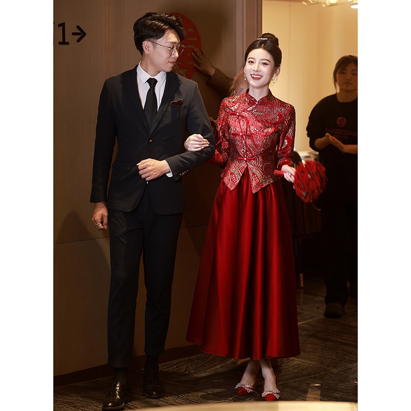 速发新中式敬酒服国风订服婚新娘婚服酒红色套装旗袍秀禾服结婚礼