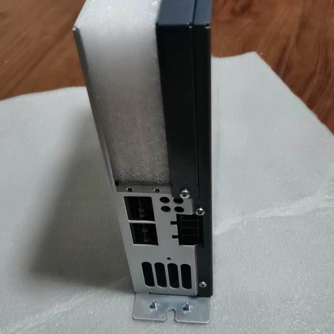 B&R贝莱驱动器АСОРОS-8OPQV1016.-002RB&贝加加莱显卡