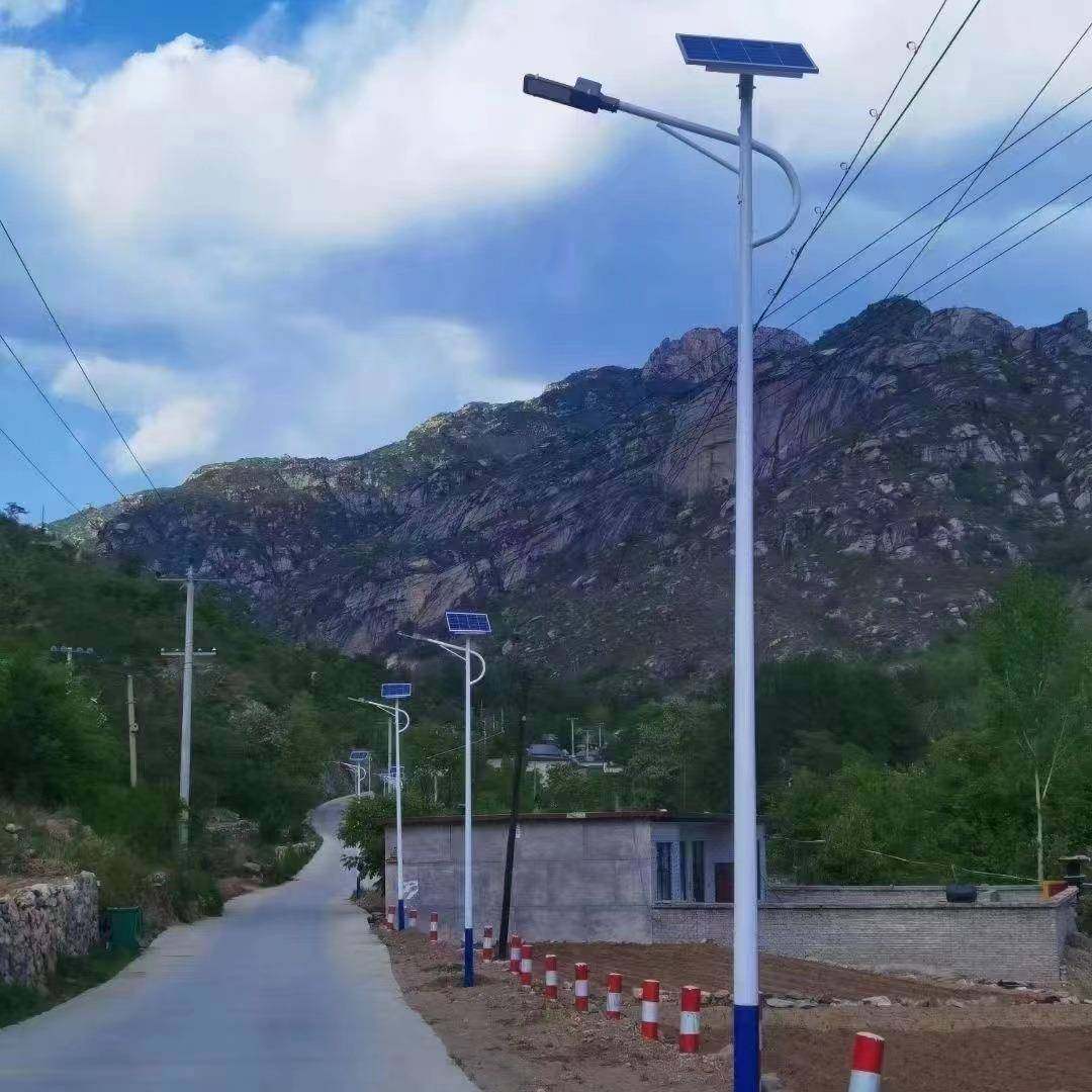 新农村5米6米体7米8化米太阳能路灯一户防无品牌/水锂电LED市外电