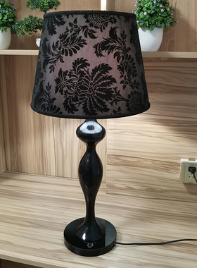 后简约黑色台灯卧室床头创意时尚装饰立式书房客厅中式落地灯