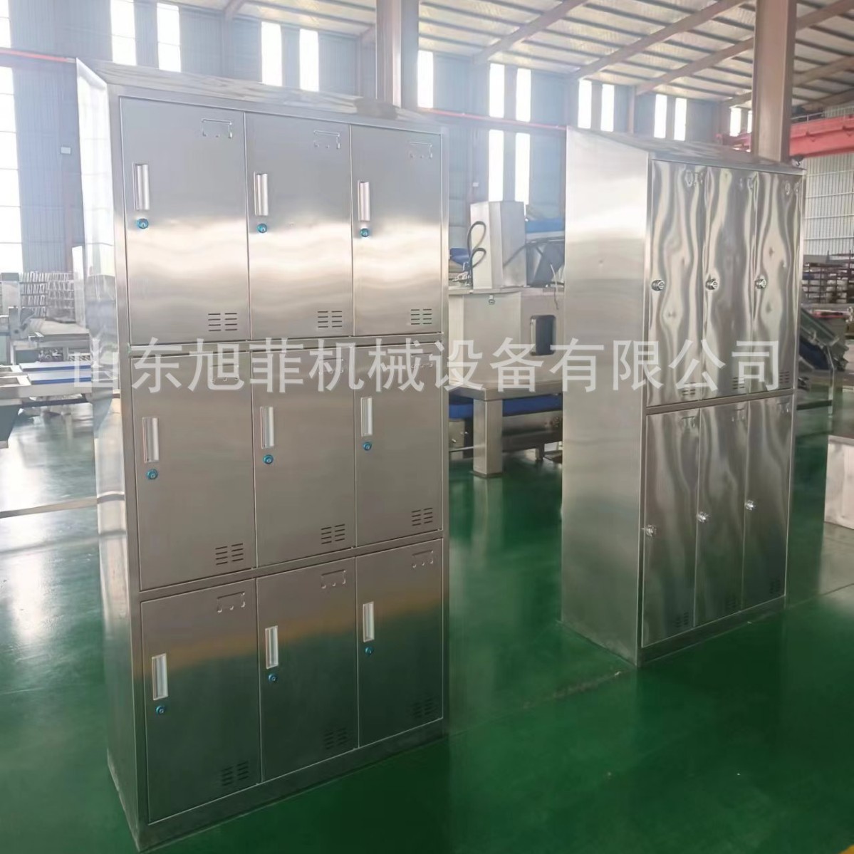 304更衣柜   车间员工不锈钢更衣柜   四门更衣柜  六门更衣橱