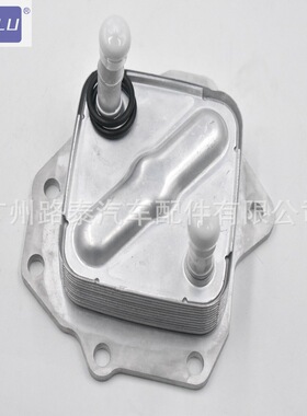 15710-38021  油冷器