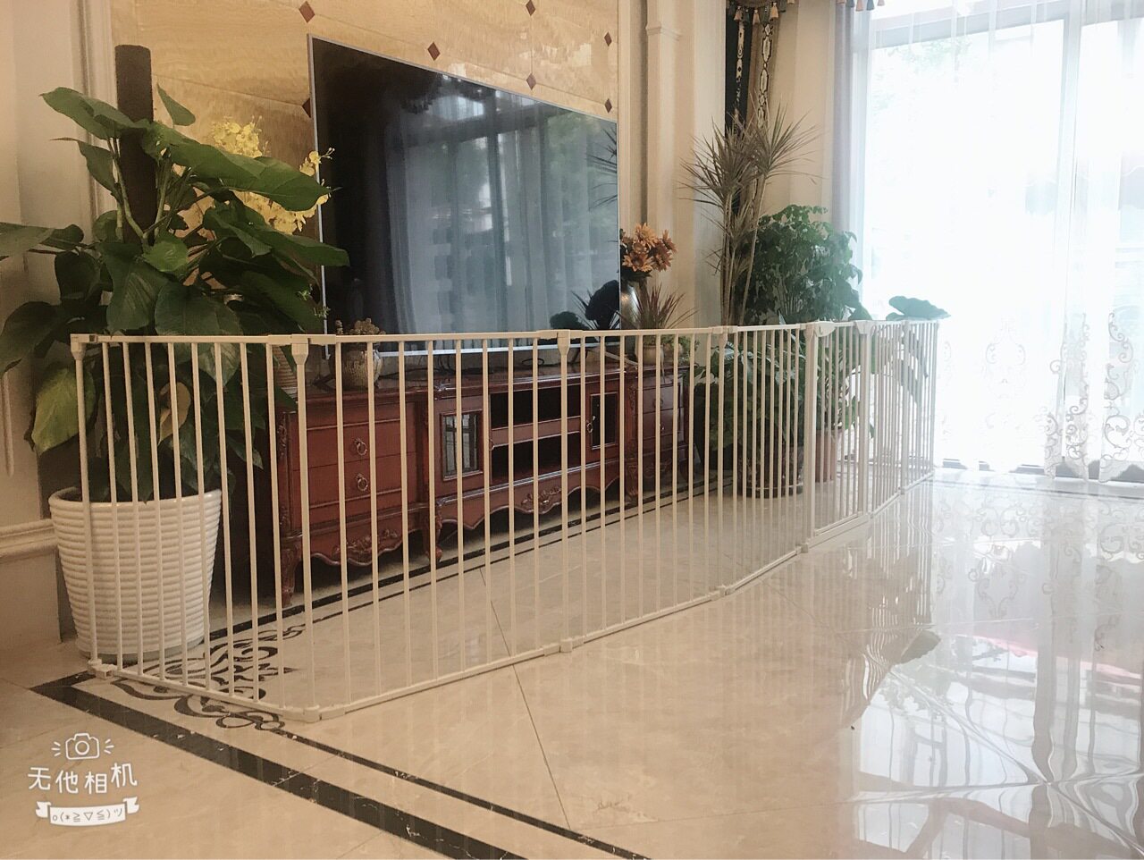厂家供应圣诞树栅栏多功能隔离防护栏宠物栅栏，楼道防护栅栏门栏