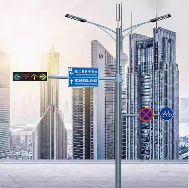 厂家多杆合一交通标志牌监控杆双臂路灯杆一体化综合共杆户外路灯图片