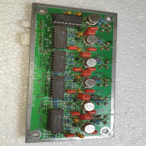 议价DJZ-805放大板  LM224J   CA31可维修