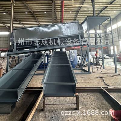 移动式淘金设备灵活机动河沙里选取砂金设备移动淘金车厂家