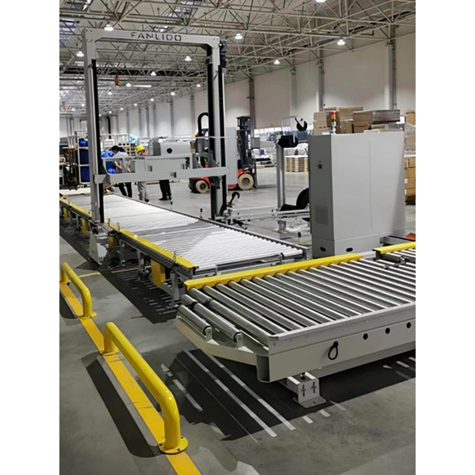 在线式缠绕膜机流水线非标定制包装机全自动托盘缠膜机压顶覆膜机