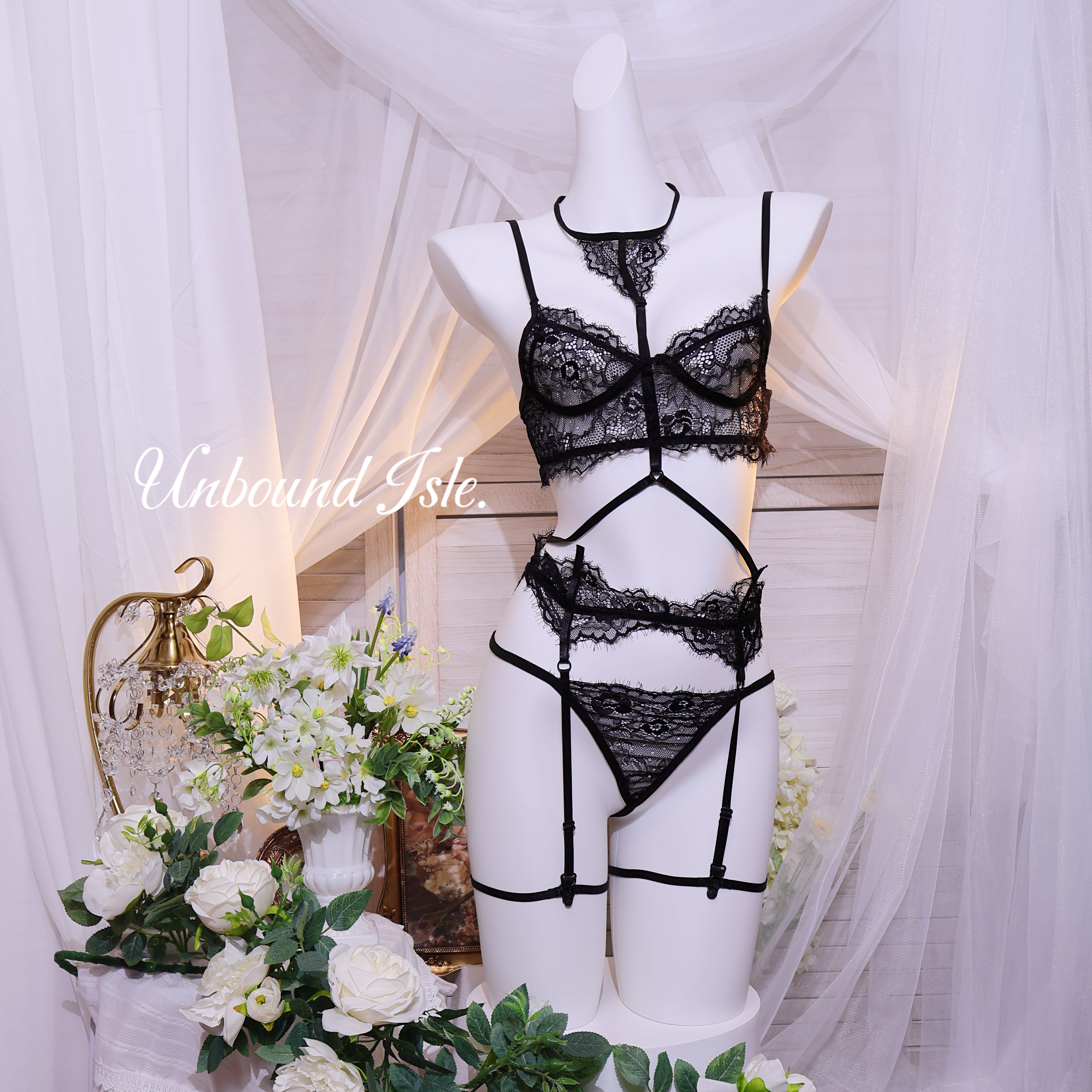 性感镂空蕾丝聚拢文胸套装