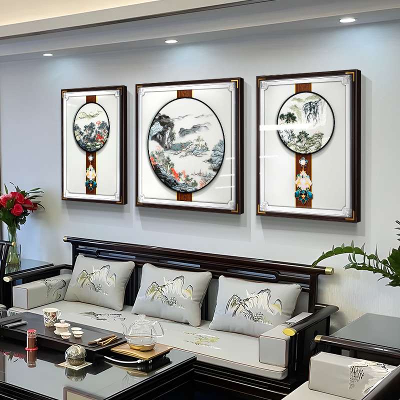 新中式客厅装饰画刺绣山水画沙发背景墙壁画苏绣立体高级感三联画图片