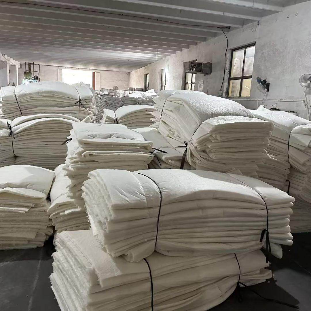 01白褥子热熔棉床单人棉褥子院校学生宿舍热熔白褥子