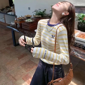 甜美蝴蝶结刺绣黄白条纹长袖 显瘦小众设计感打底衫 T恤女秋季 修身