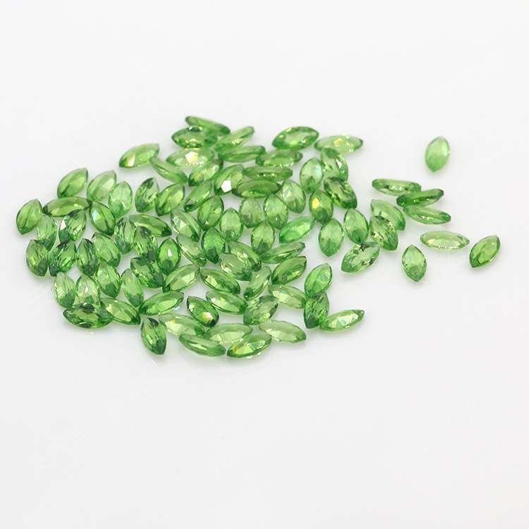 天然沙弗莱马眼翠绿贵重宝石镶嵌珠宝首饰配石 绿色石榴石现货