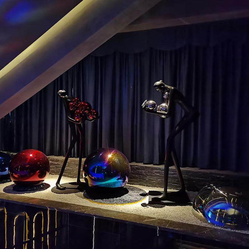 玻璃钢雕塑ktv酒吧售楼处大堂现代艺术人形抱球落地灯装饰摆件,农机/农具/农膜,其它农用工具,淘宝优惠券,粉丝福利购,淘宝优惠卷