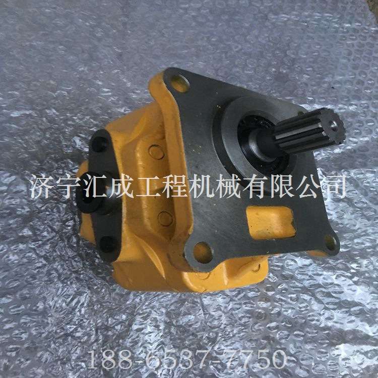 推土机 D155A-1主泵，07446-66103，D155齿轮泵