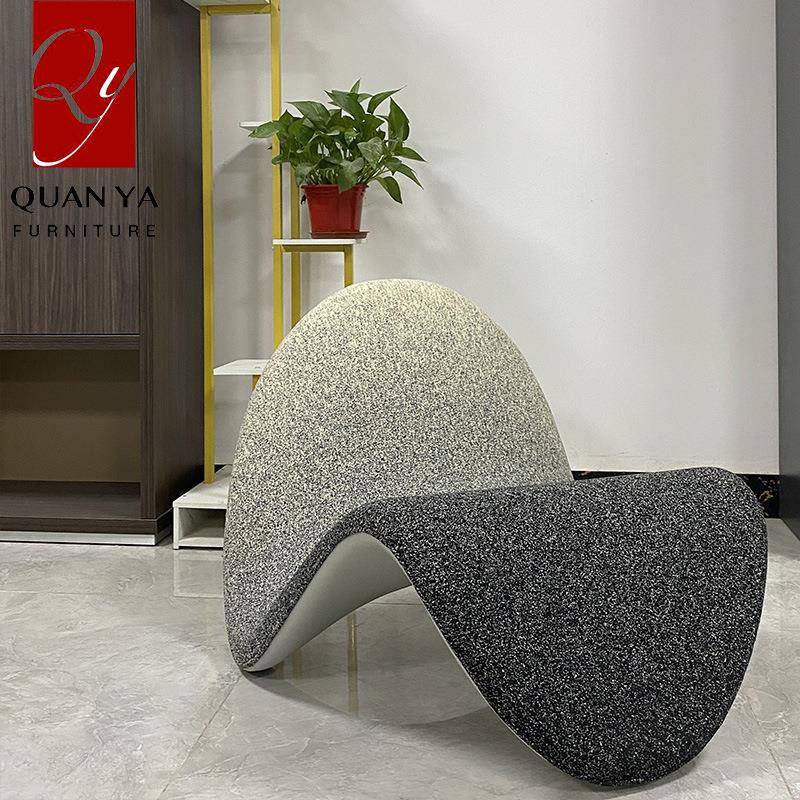 北欧网红舌头椅设计师个性懒人躺椅客厅休闲布艺单人沙发椅子