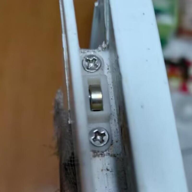 门窗配件塑钢轮子纱网轮滚轮不锈钢推拉纱窗户铜轮轨道铝合金滑轮
