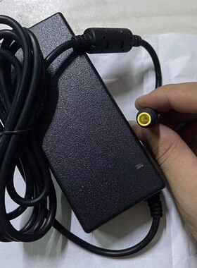 电小二储能电源400500车充DC24V3.75A19V3.42A20V25.2V3.5A充电器