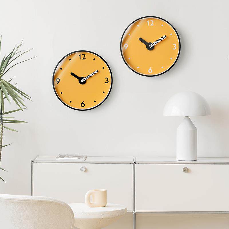 wozoom屋准客厅简约挂钟北欧可爱创意挂墙钟表静音创意个性时钟
