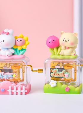 新款卡通萌宠手摇音乐八音盒可爱兔子小熊爱心创意礼品送女友闺蜜