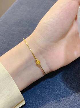 极细简约小桃花手链女轻奢小众设计精致百搭手环2023年新款首饰