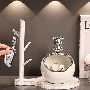 入户门口玄关放钥匙置物架收纳摆件轻奢高档鞋柜客厅暴力熊装饰品