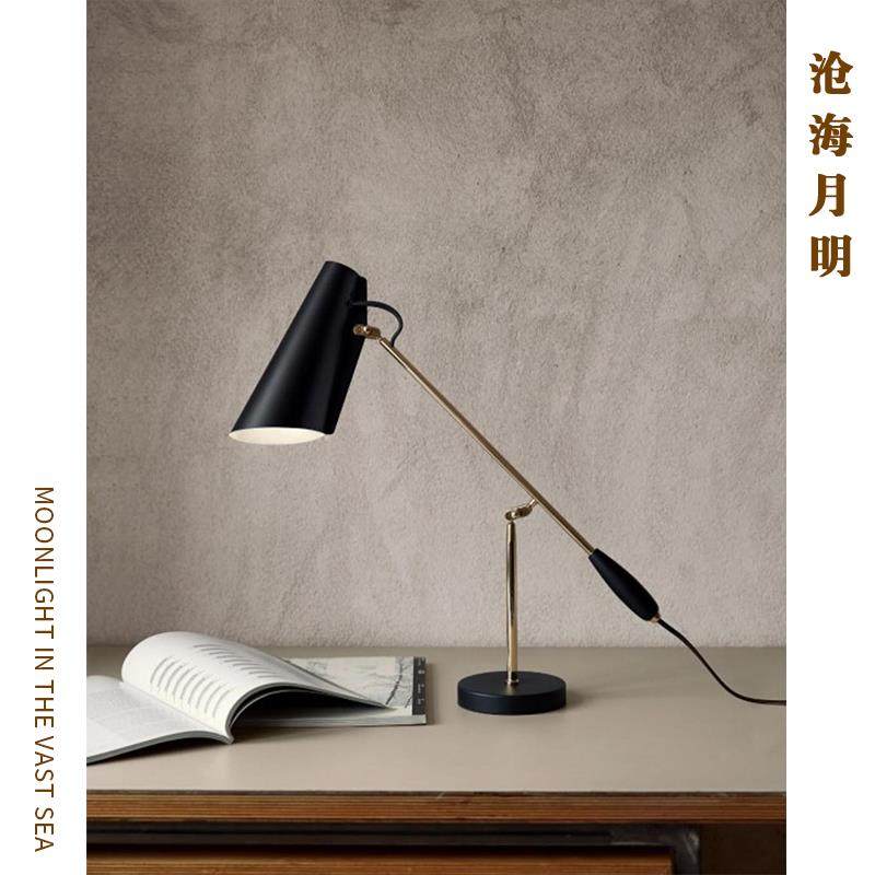 北欧简约现代办公室书房书桌灯ins风艺术样板房卧室装饰小鸟台灯