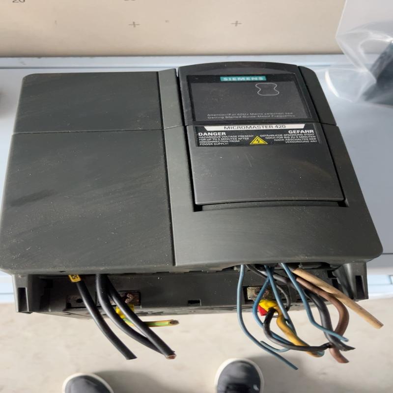 议价420系列7.5KW变频器6SE6420-2AD27-