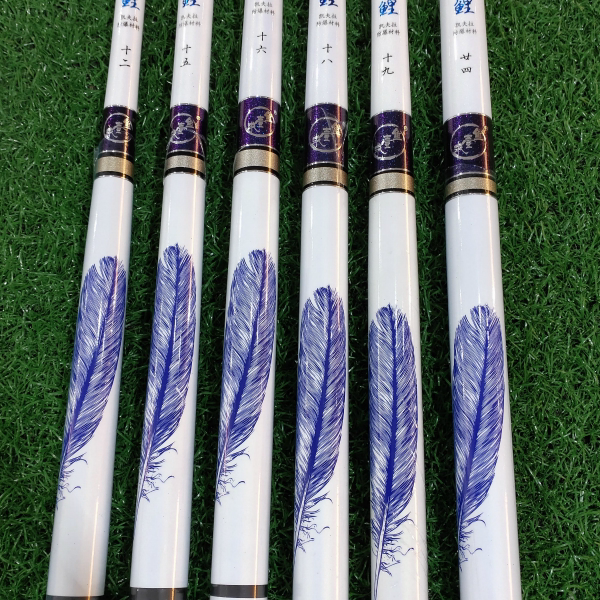 新品求壹鱼特作千川鲤羽毛版高碳素28调超轻硬竞技杆台钓竿钓鱼竿