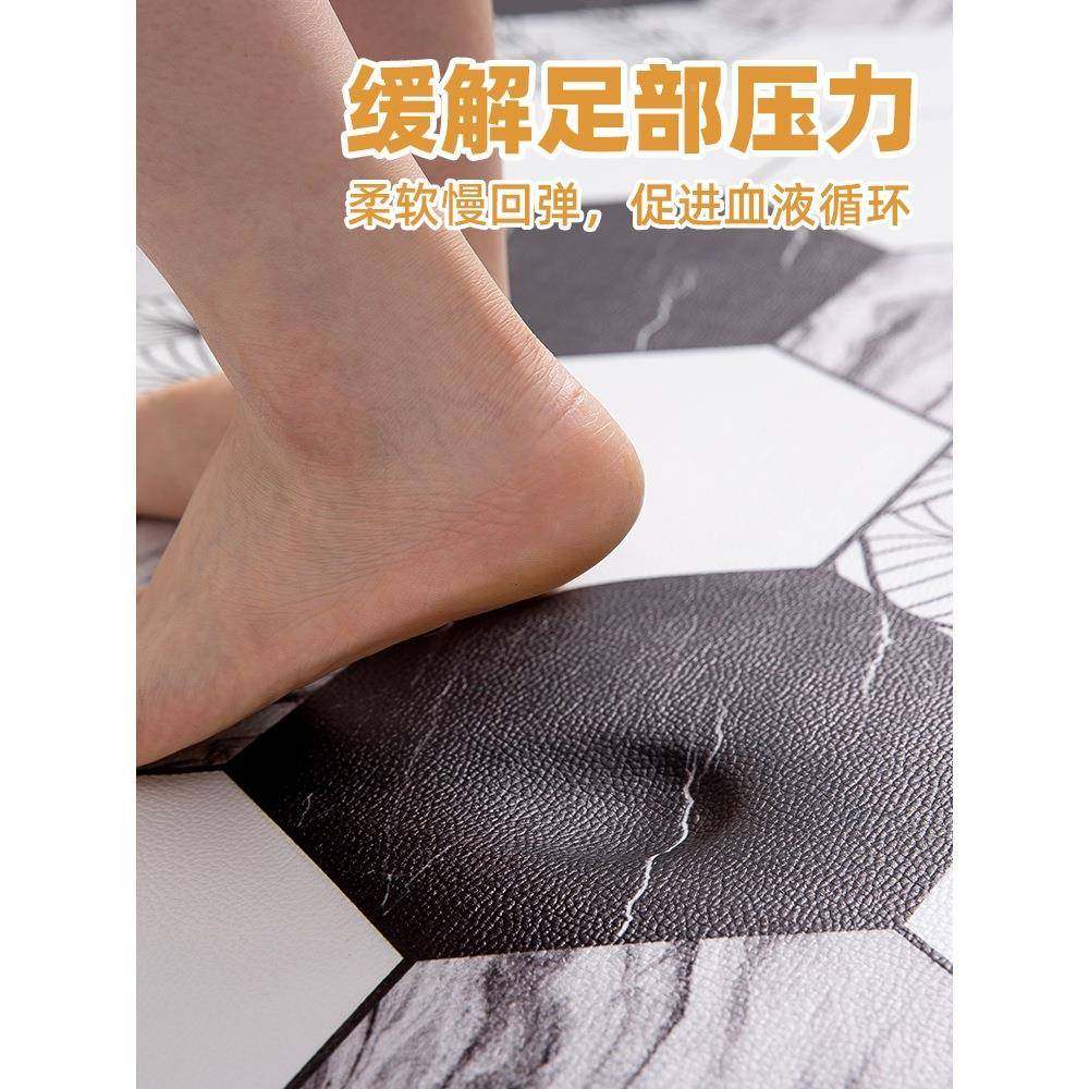 马油ggh73764年2026新款厨房满铺地防防水防滑洗耐脏pvc可擦免厨