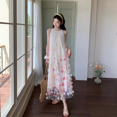 度假风无袖挂颈洋装女202夏季5y长新款巨好看立体花朵质绝气美裙