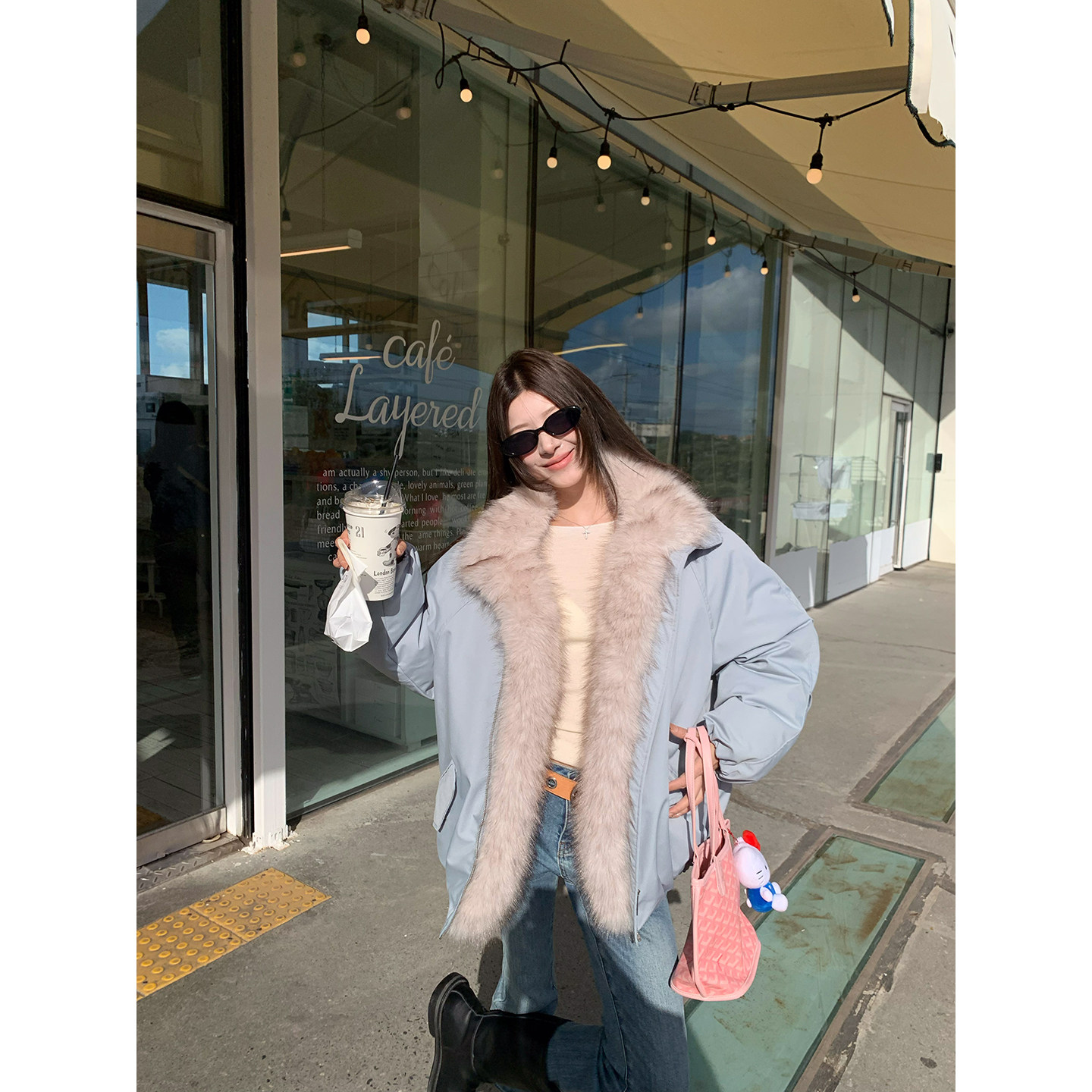 牙套大汪【北欧女神】环保毛领90白鸭绒斜纹肌理羽绒服