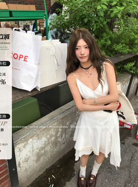 牙套大汪 【东京tock】女装2025新款夏含30天丝纯色超好看连衣裙