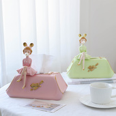 创意奶油风女孩纸巾盒抽纸盒摆件轻奢高档家用餐桌客厅桌面装 饰品