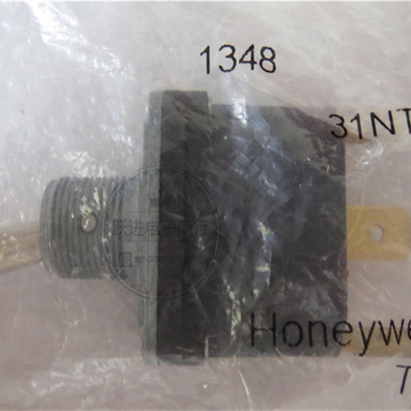 进口美国Honeywell 31NT91-8自弹钮子开关3脚单边复位摇臂开关