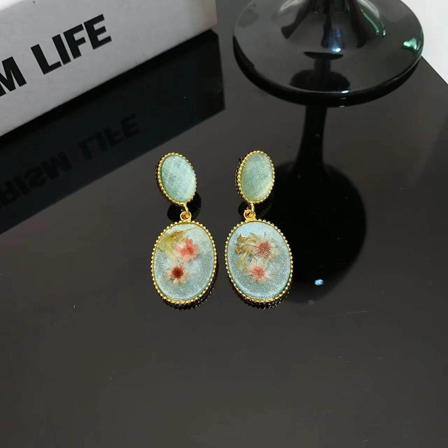 法式复古银针甜美琥珀雏菊花朵耳环时尚气质几何形爆冰花长款耳坠