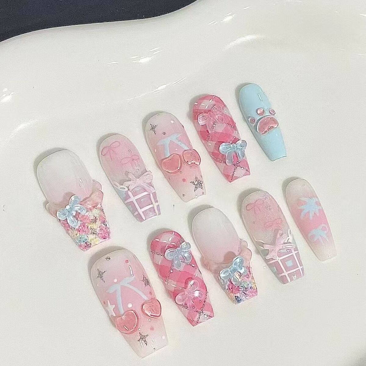 碎花樱桃半手工美甲穿戴