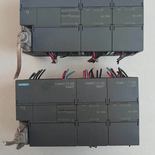 议价6ES7 288-1ST20-0AA0 EM DR08 PLC扩展模块 可编程控制器维修