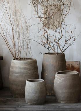 Wabi-Sabi风格黑色和灰色覆古陶罐落地式陶瓷大花盆大罐民房装饰