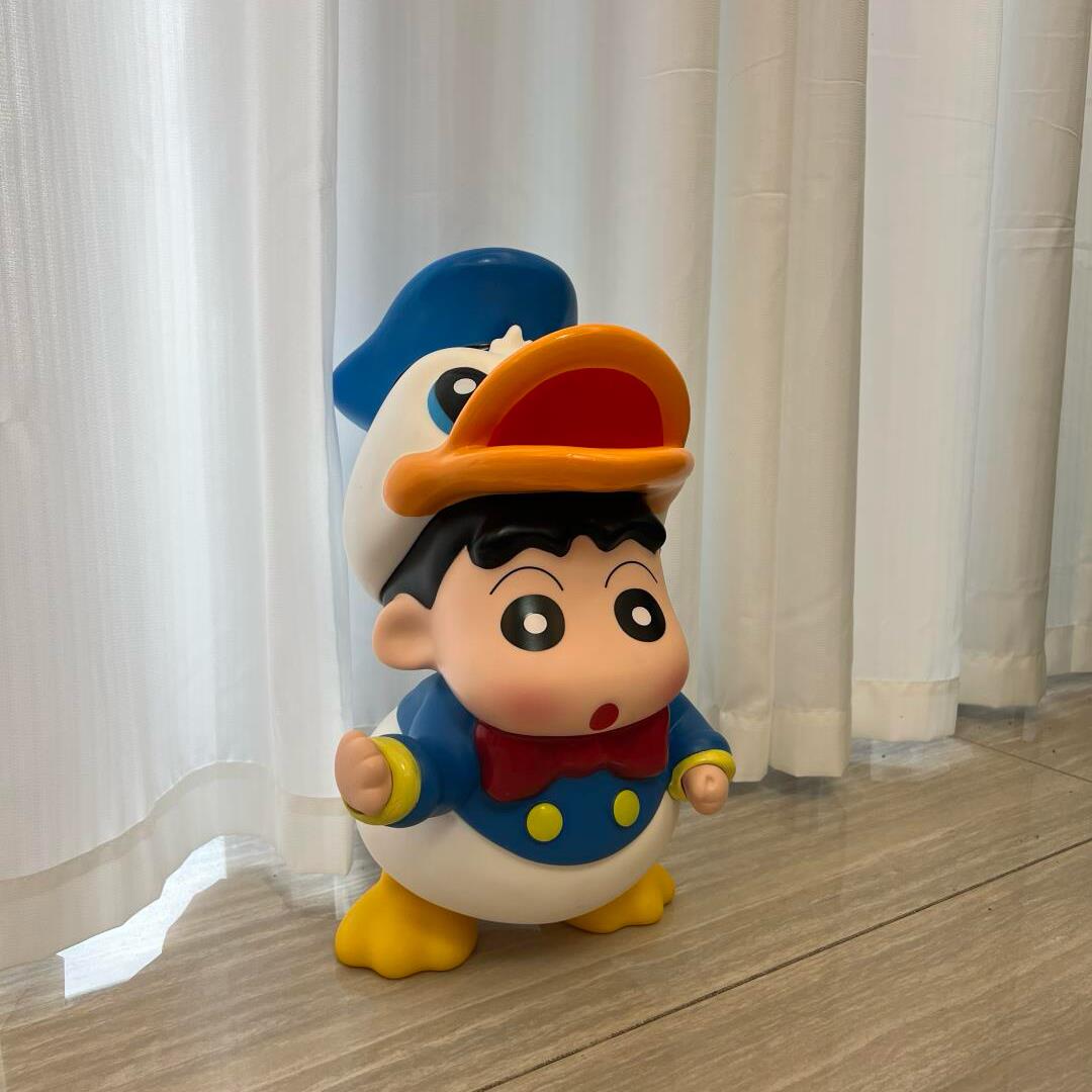 【拾壹】唐老鸭蜡笔小新手办模型可爱呆萌桌面车载装饰摆件礼物