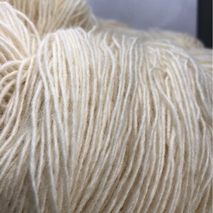 羊毛纱2.6nm/1， 本白 新西兰羊毛纱 地毯毛纱 地毯纱线 毛线 白