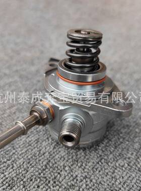 166307214R166301888R166304016R高压燃油泵适用雷诺166305283R