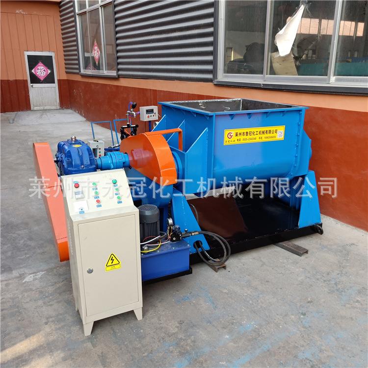 供应漏粪板捏合机井盖捏合机团料捏合机农村改在粪池用料