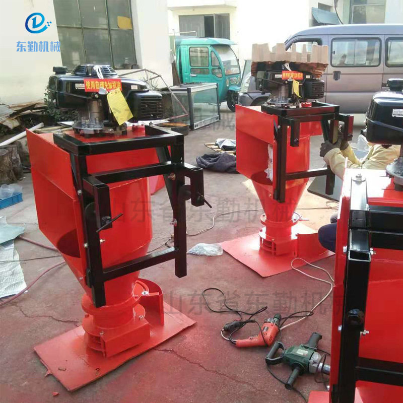 道路融雪撒布机厂家汽油撒布机便携式撒布机6.5马力效率高,电子元器件市场,电线扎带/束线带,淘宝优惠券,粉丝福利购,淘宝优惠卷