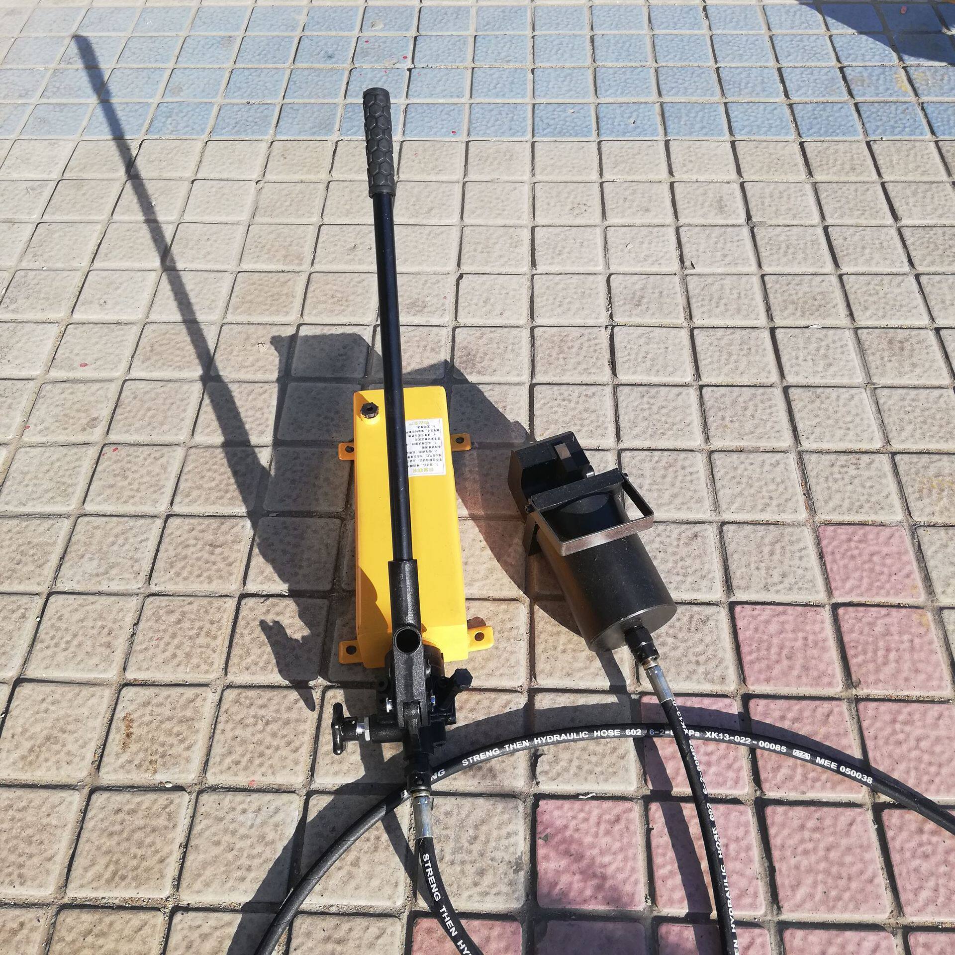 侧开口式钢丝绳切断器 手动液压钢绞线切断机 矿用锚杆切断工具