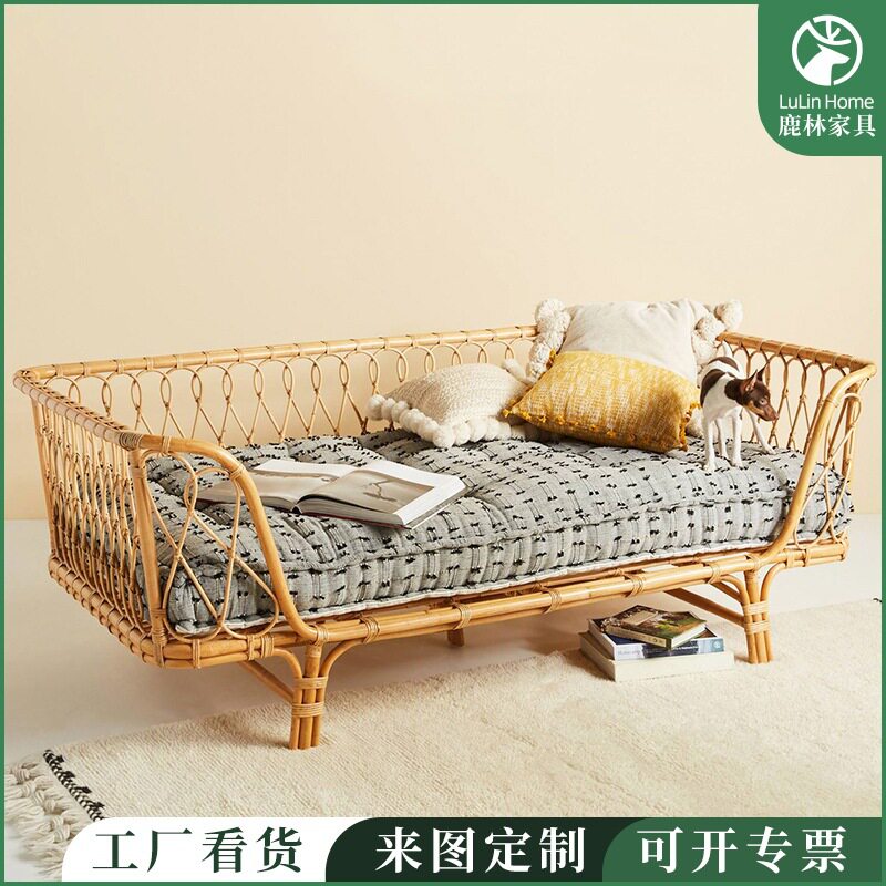 北欧小户型藤编两用沙发床