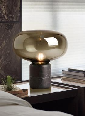 北欧黑色大理石玻璃台灯后现代简约创意轻奢卧室设计师样板房台灯