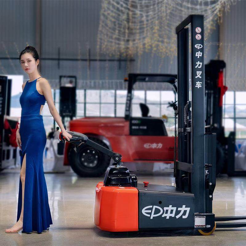 中力ECT101Z无腿叉车电动堆高车搬运车步行式堆垛车田字托盘可用,搬运/仓储/物流设备,地磅/工业衡器,淘宝优惠券,粉丝福利购,淘宝优惠卷