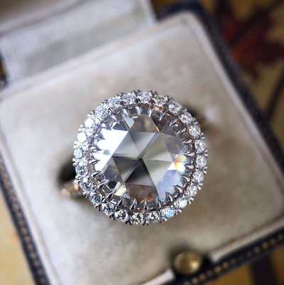 推荐Thousands of New Carat Simulation Flash Diamond Rings Vi