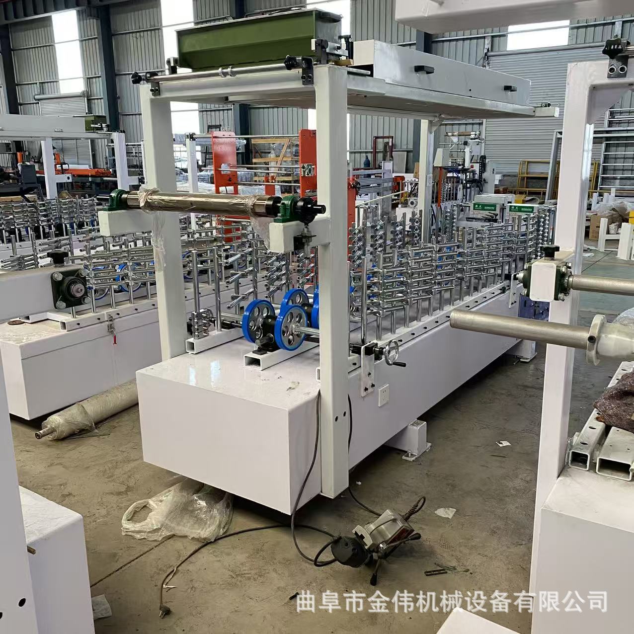 订置免调试实木床板办公桌台面包覆机碳纤维集成墙板铝材覆膜机